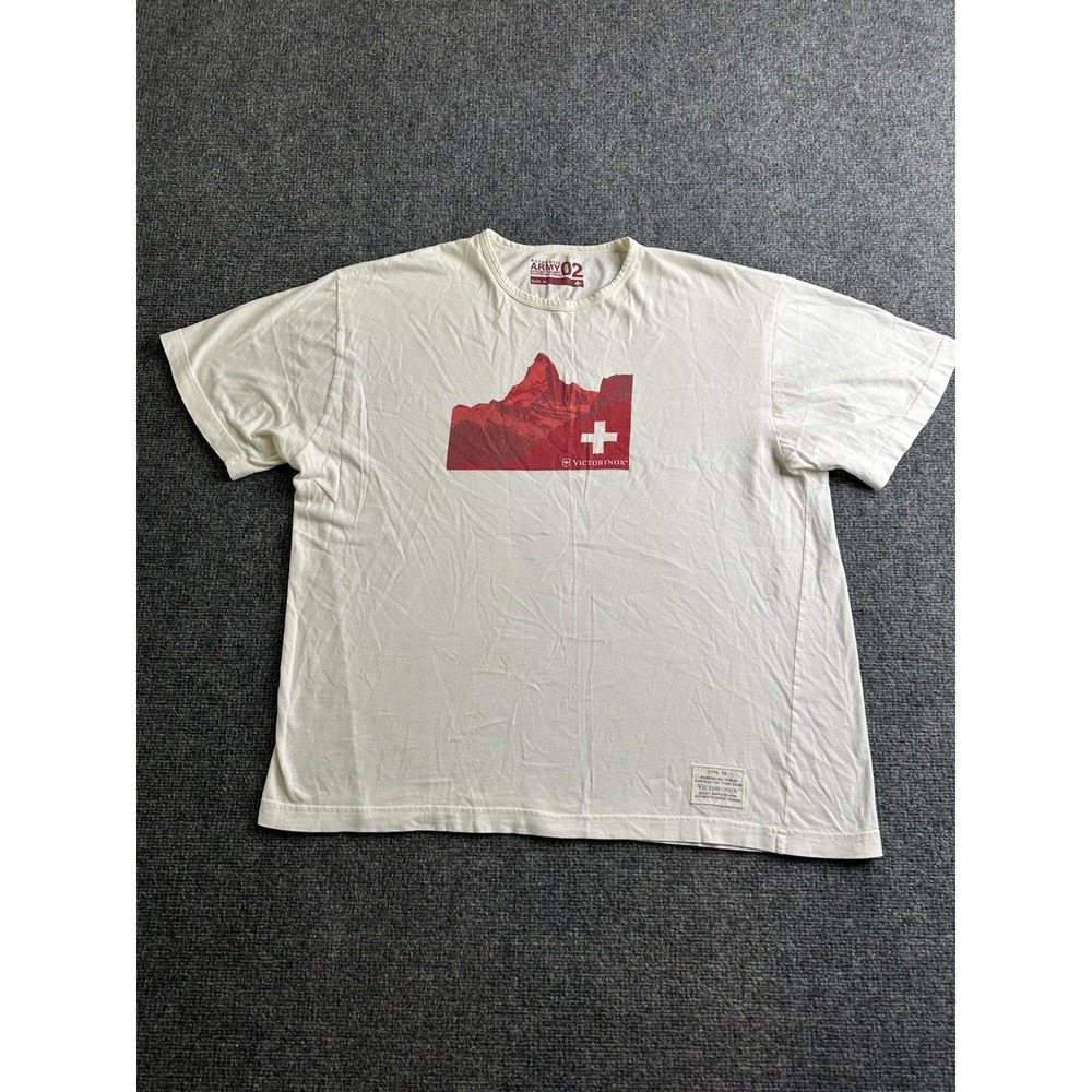 Mens Victorinox Swiss Army Switzerland Mountain Graphic T Shirt, Size XL
